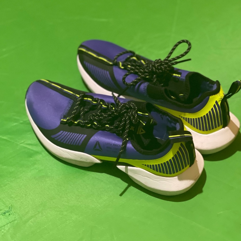 Running Shoes